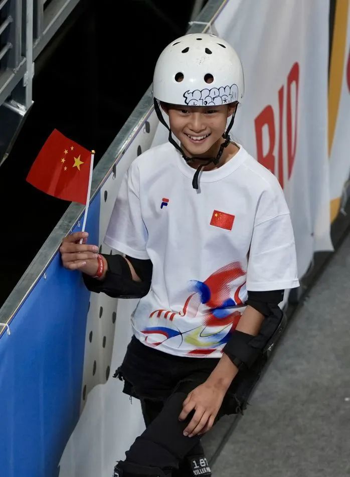 郑好好2.jpg
